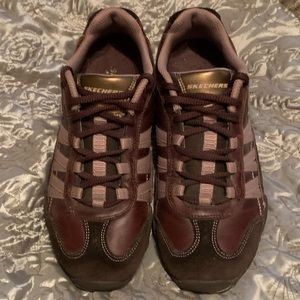 SKECHERS women’s shoes. Size 5 1/2